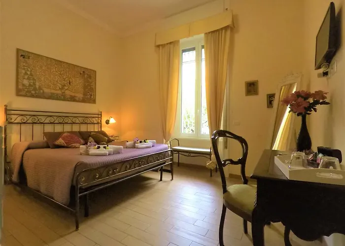 Tucci'S Roma Guest House